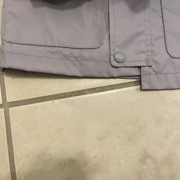 Gap 2years shark rain coat in perfect condition-like new - Picture 10 of 17
